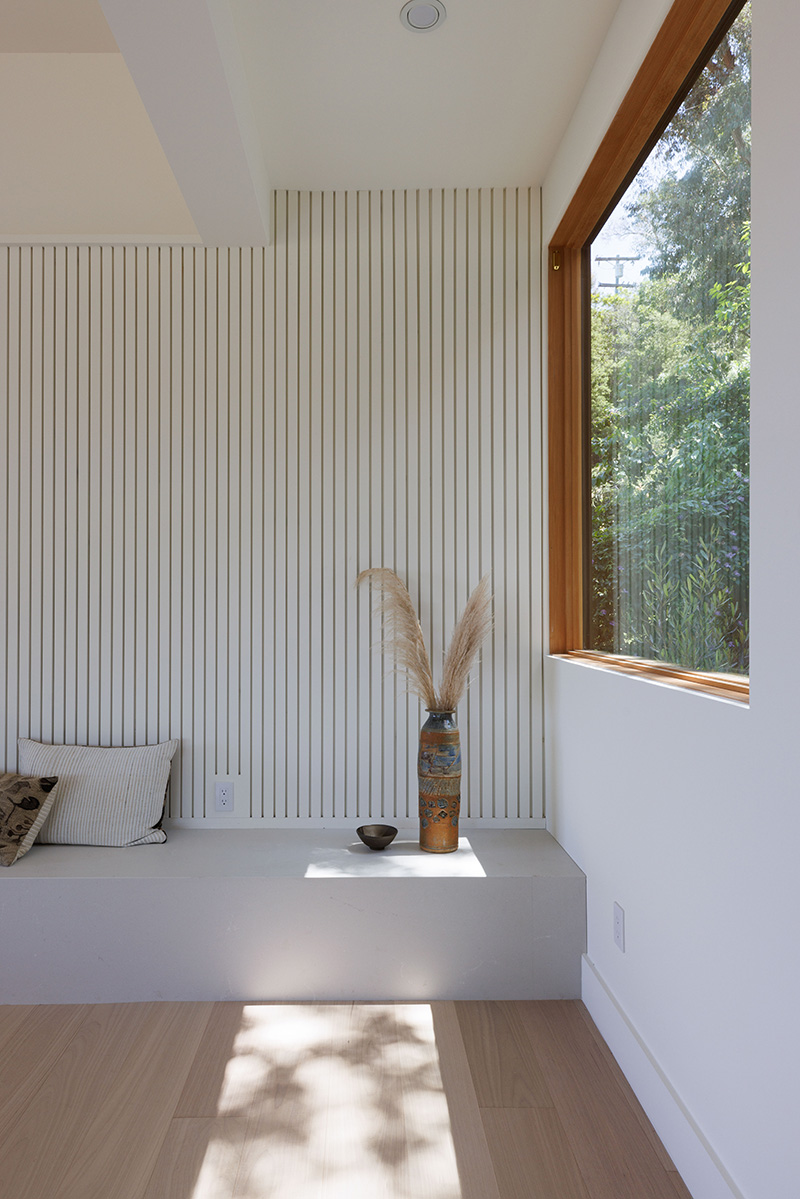 Otherwind California - Lucile - Salon